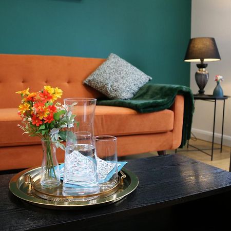 Rooms In Stylish House Милтон-Кейнс Экстерьер фото